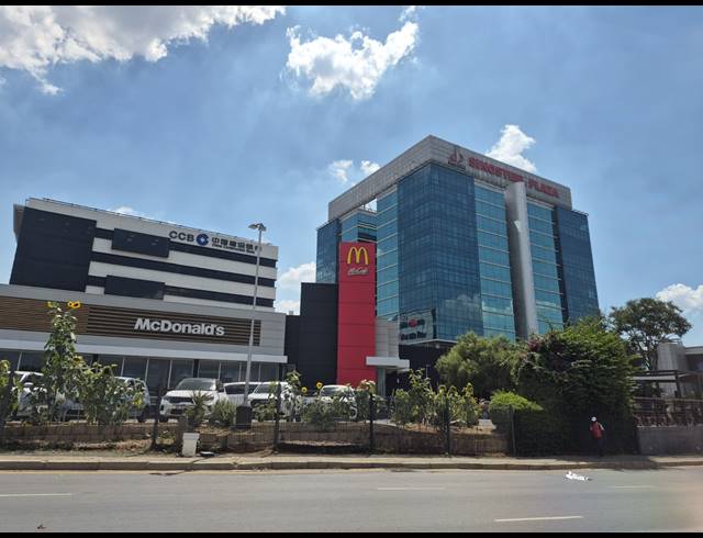 50M² OFFICE TO LET IN SANDTON CENTRAL
